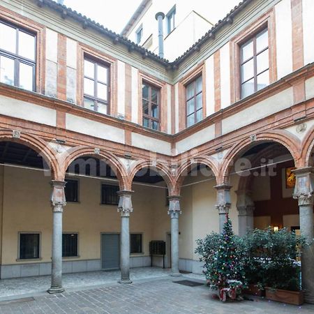 Lovely Apartment Piatti Duomo Милано Екстериор снимка